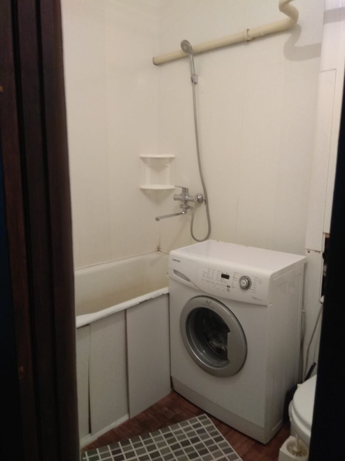 Продам 1 ком кв 31 м2 в районе маг.. Урал