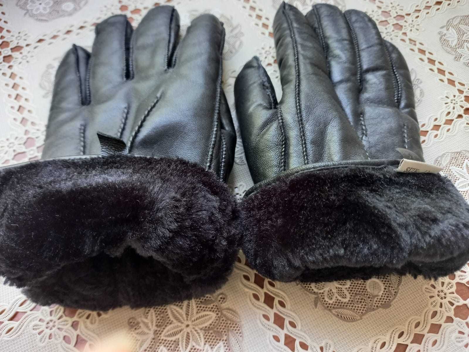 Мужские кожаные перчатки