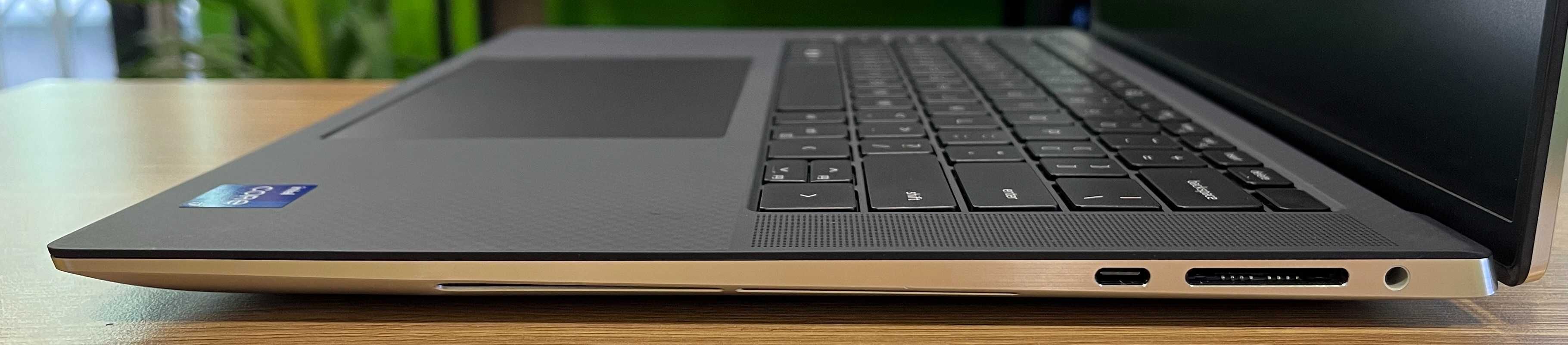 Dell XPS 9510. Core I7-11800H - 1,9/4,6 GHz, 16/512 GB, RTX 3050Ti 4GB