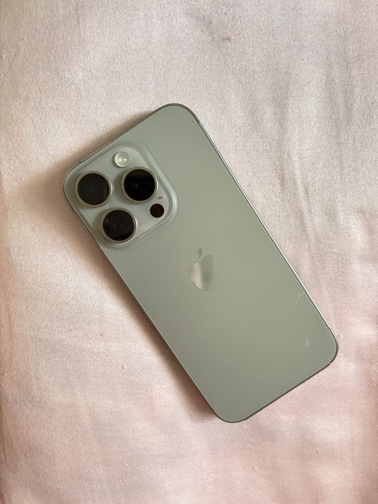 Продается IPHONE 15 pro