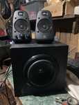 Продам колонки Logitech