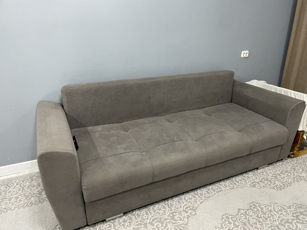 Продам диван-кровать.