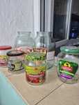 Продам банки.  Стеклянные 2х литровый и.  Разные маленькие