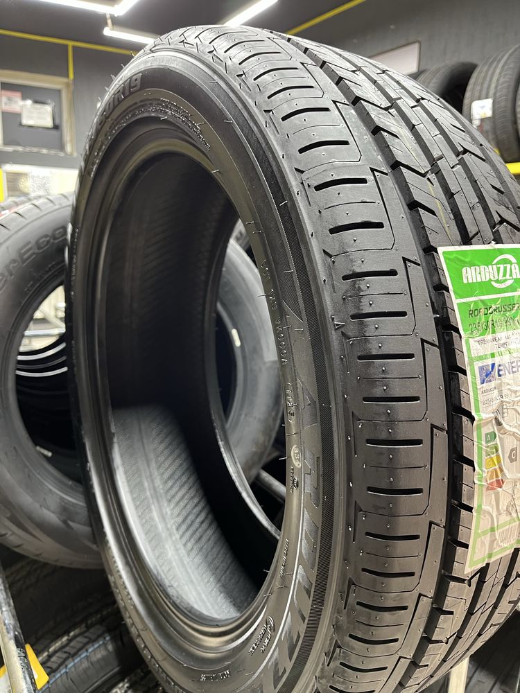235/50R19 летняя шина ARDUZZA