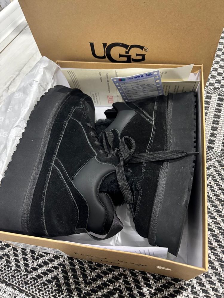 Продам обувь UGG