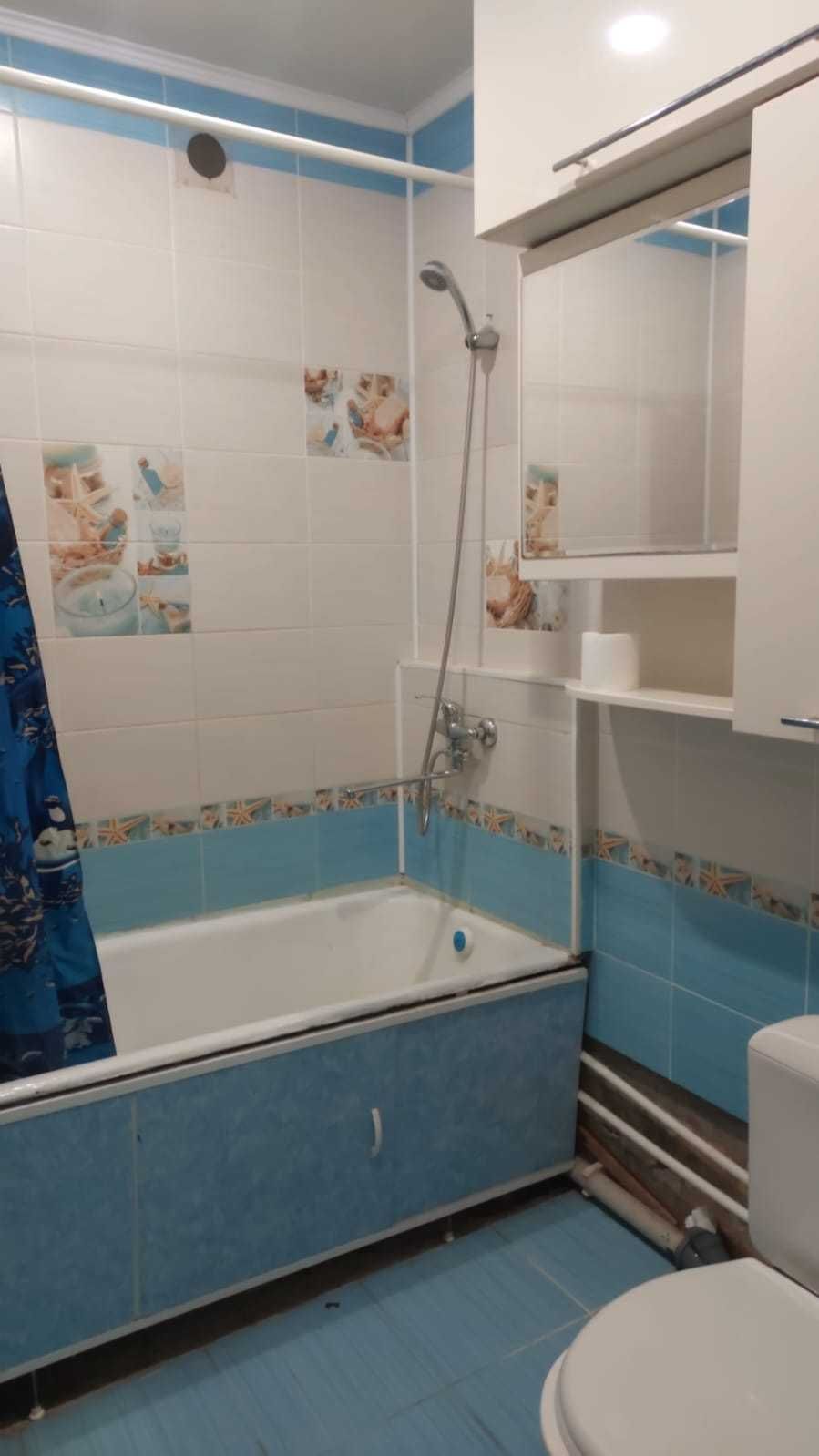 Продам 2к кв в панельном доме на среднем этаже!!!