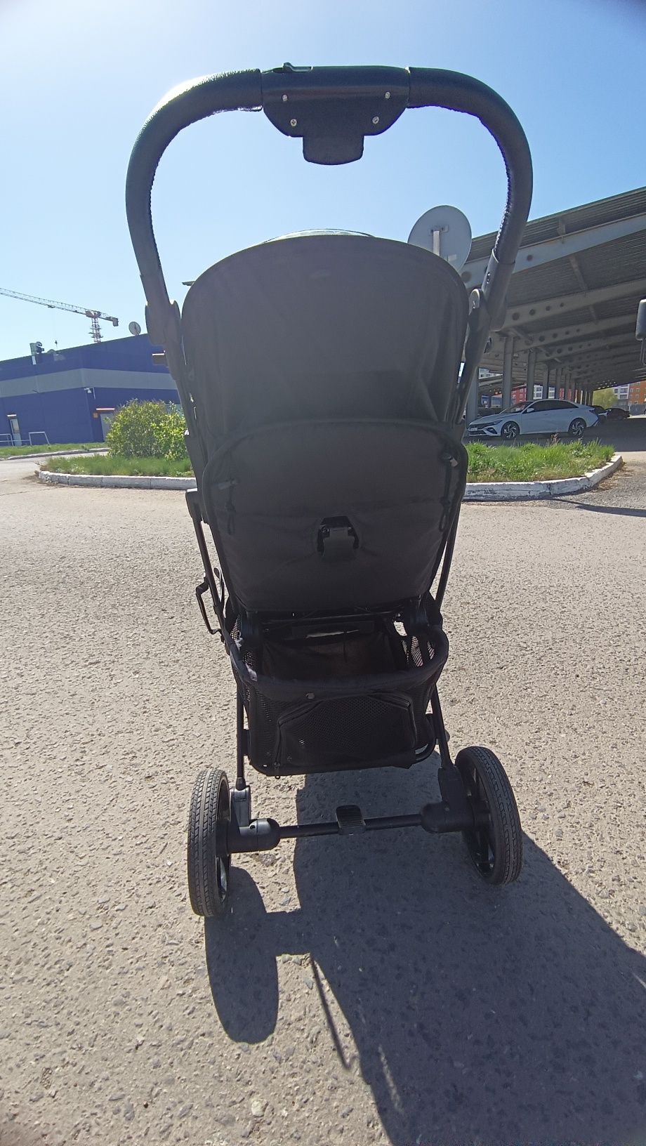продам коляску все сезоную