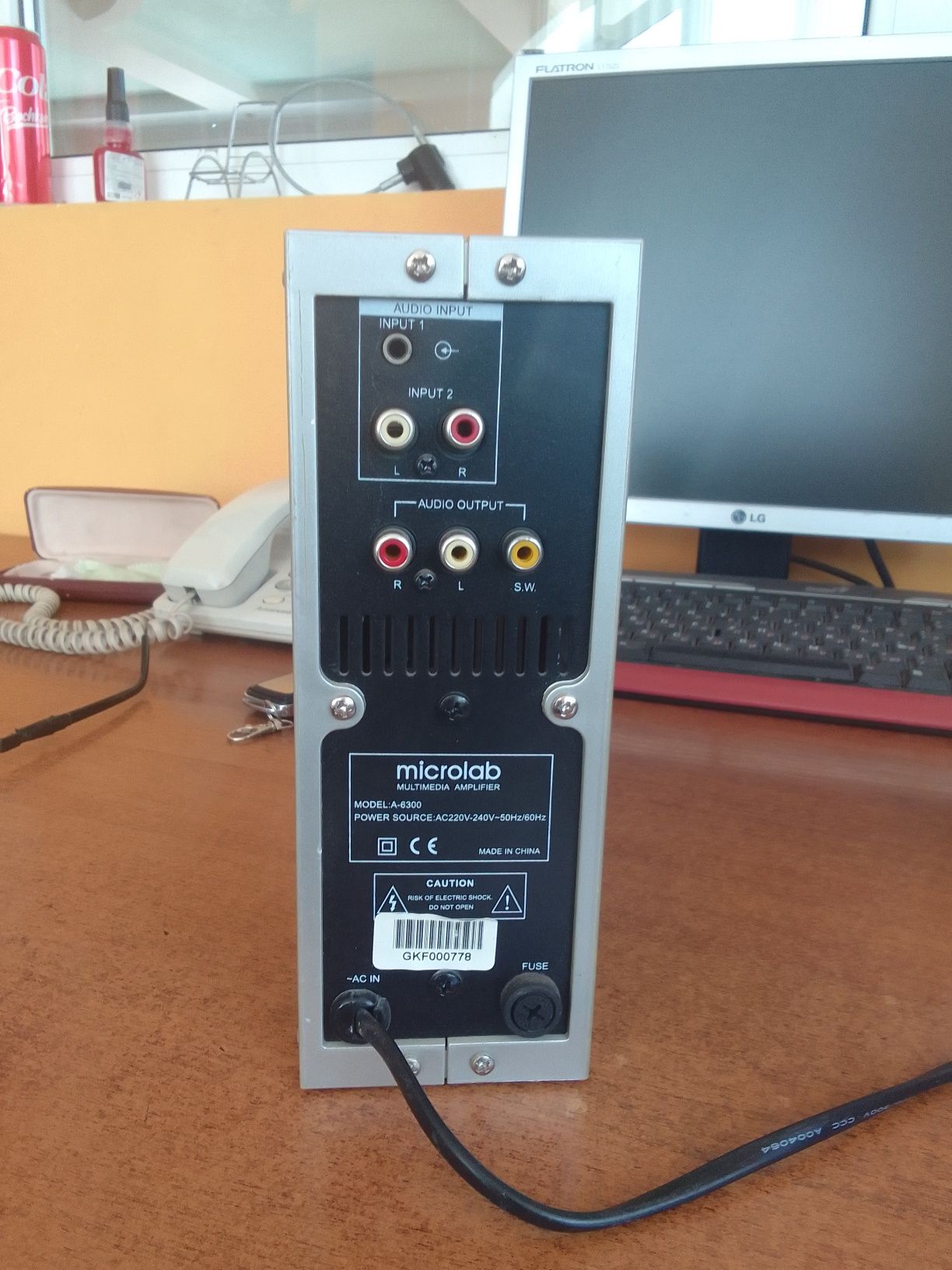 Продается усилитель на ПК фирмы microlab.