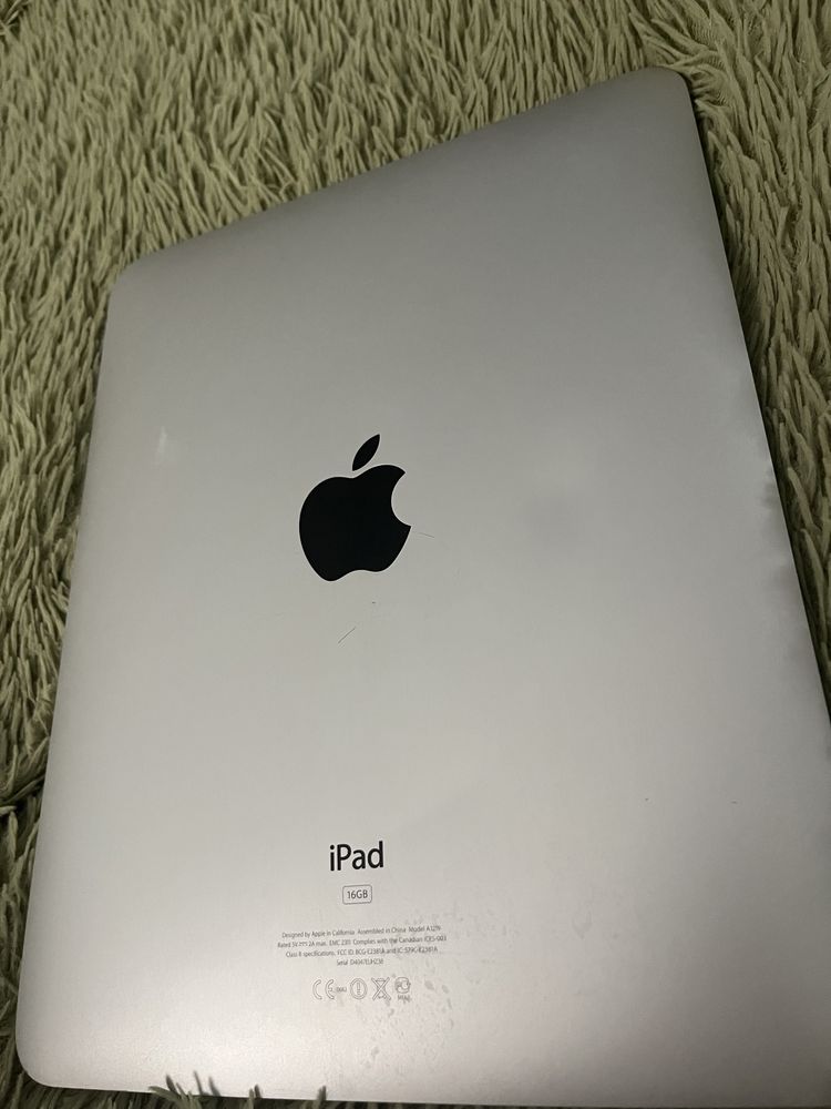 iPad 1 поколения
