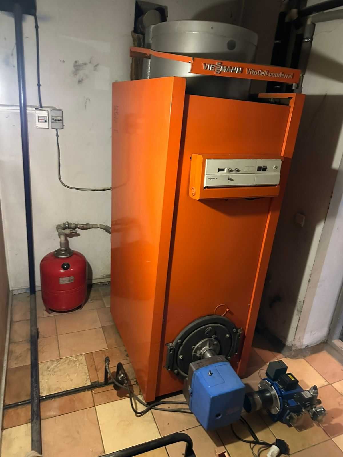 Viessmann VitoCell-Comferral VCA27 (27 кВт) котёл c бойлером