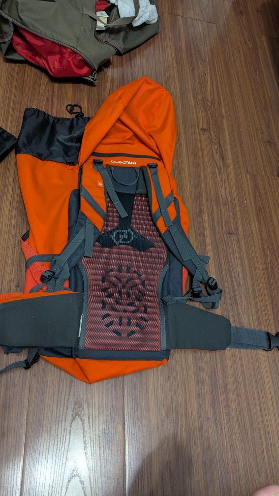 Рюкзак туристический quechua 40д