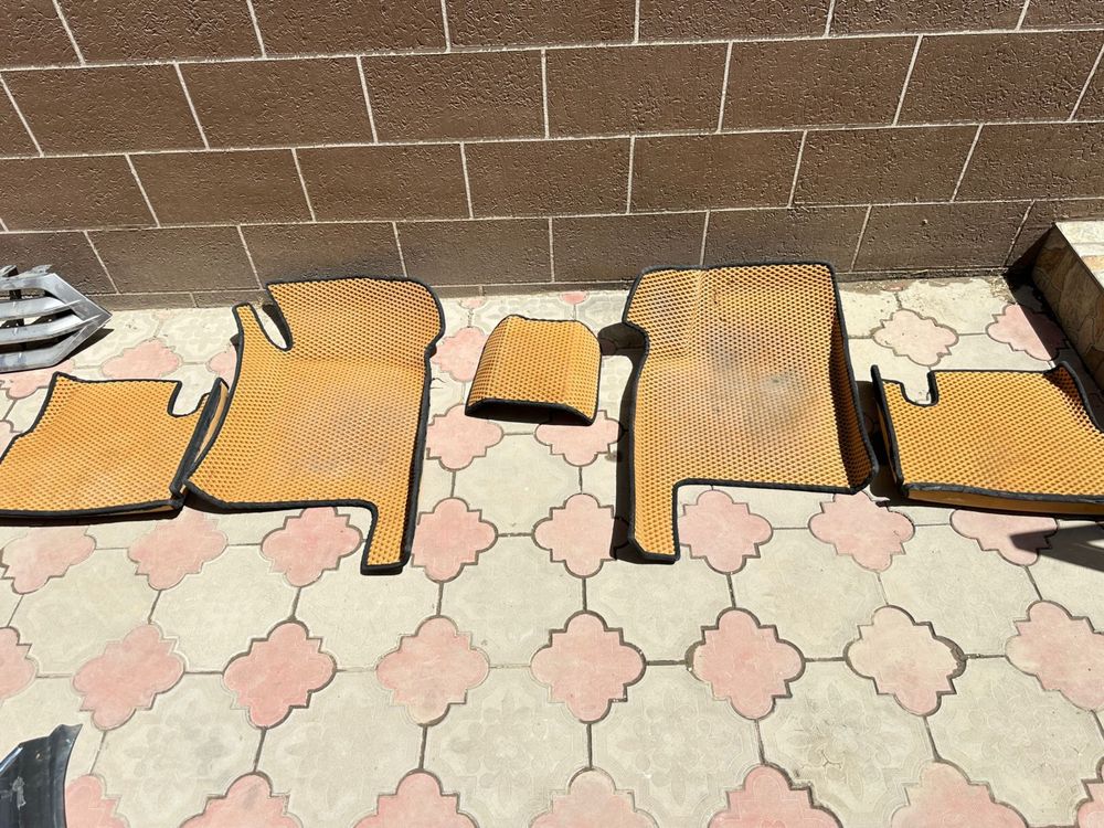 Продается запчасти на приору