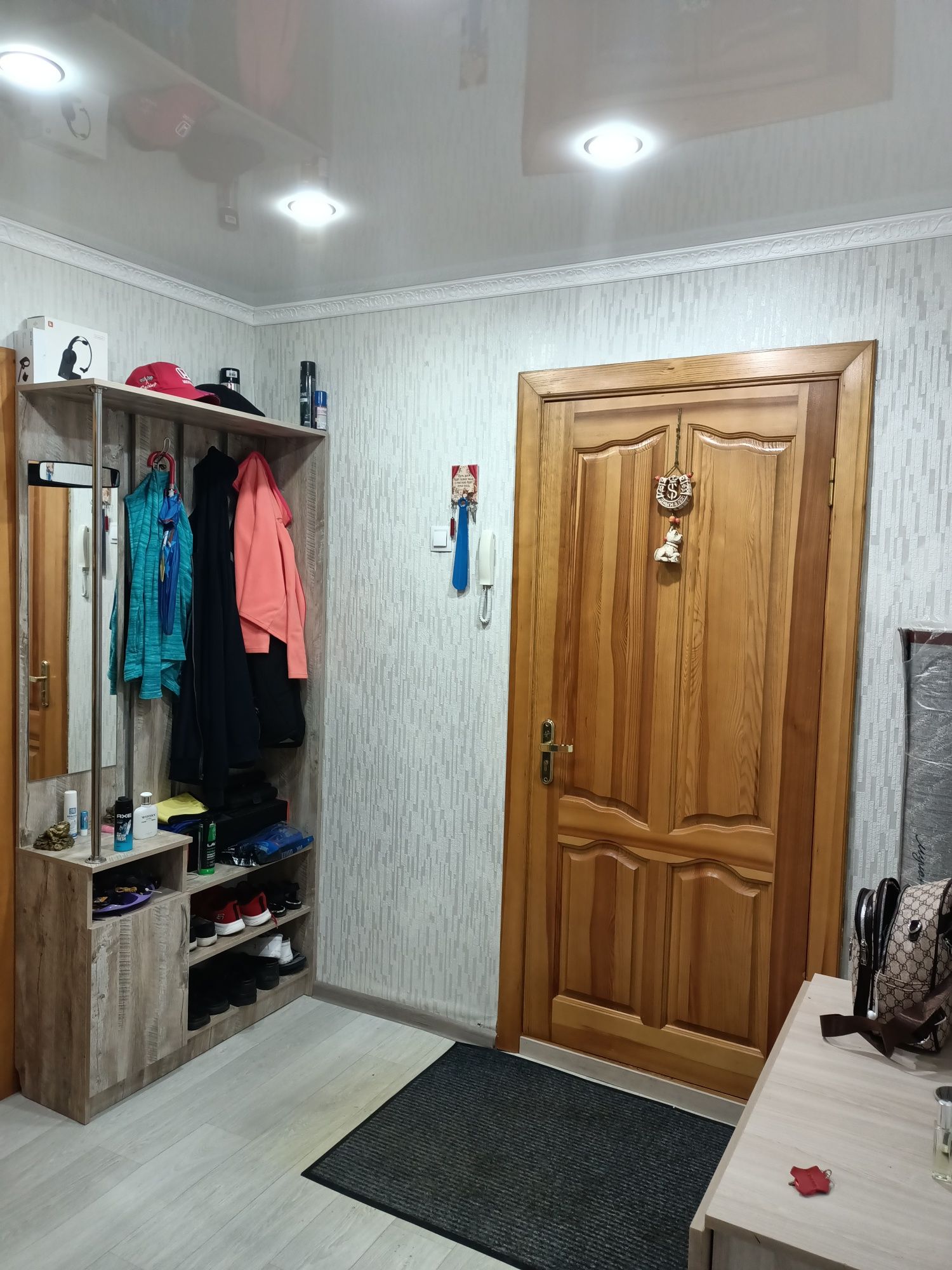 Продам 2-х комнатную квартиру! Срочно!