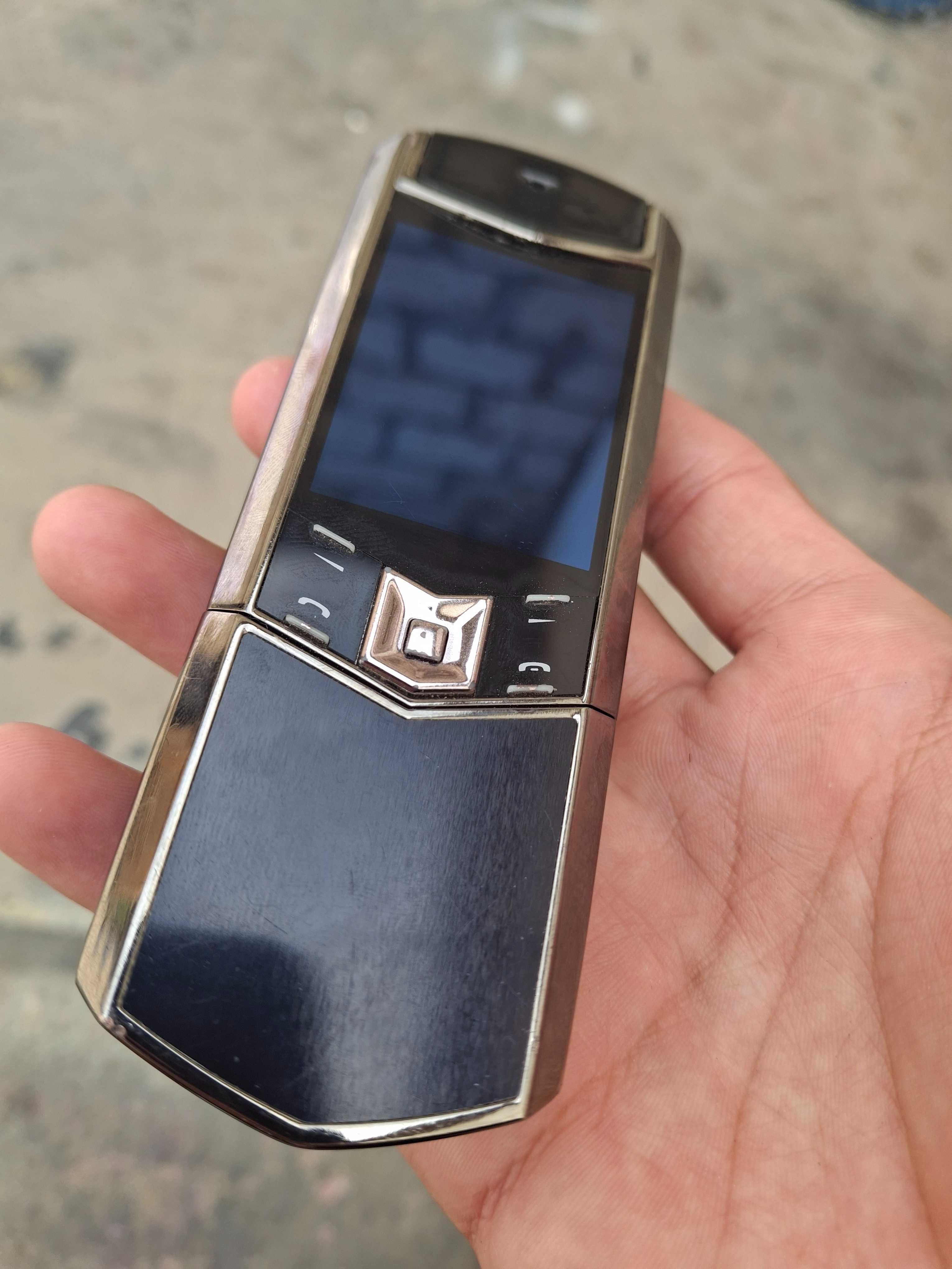 Vertu Siganture S