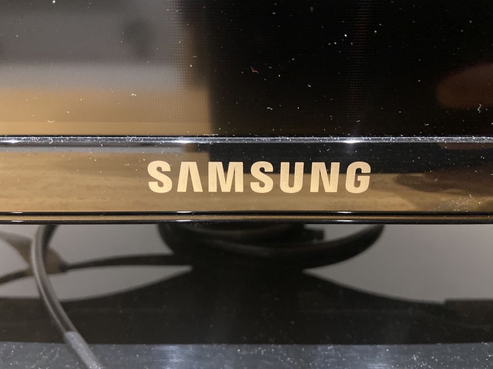 Телевизор Samsung