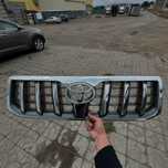 Решетка радиатора Toyota Prado 120 gx470