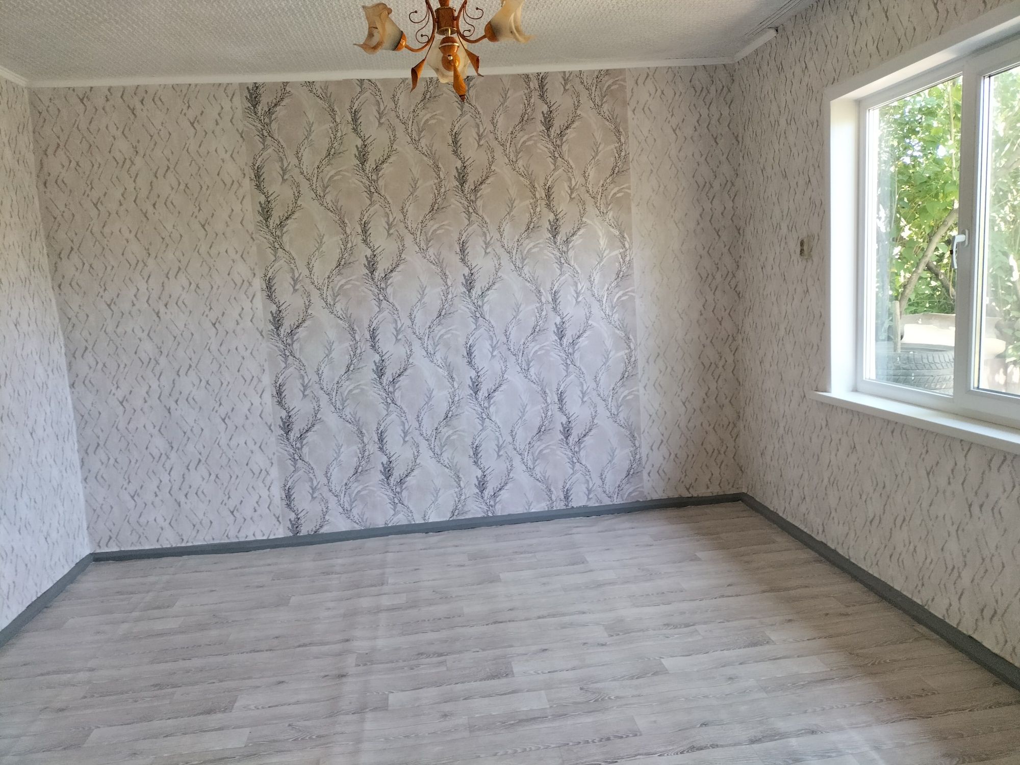 Продам часть дома в центре п.Восточного!
