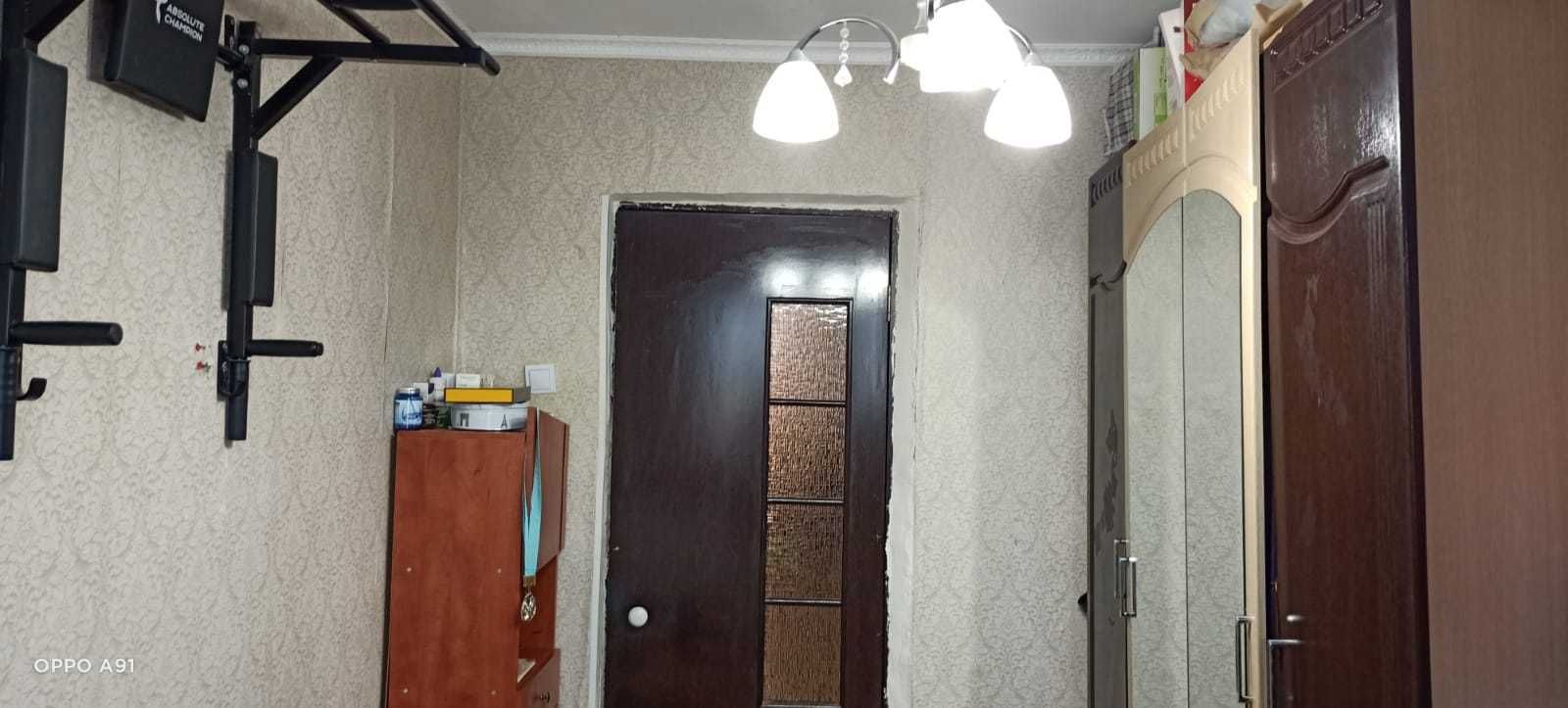Продается  3-х комнатная квартира