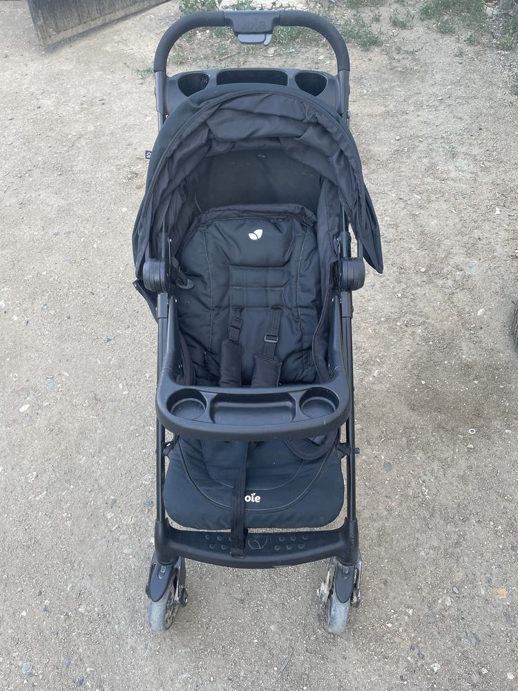Продам коляска joie