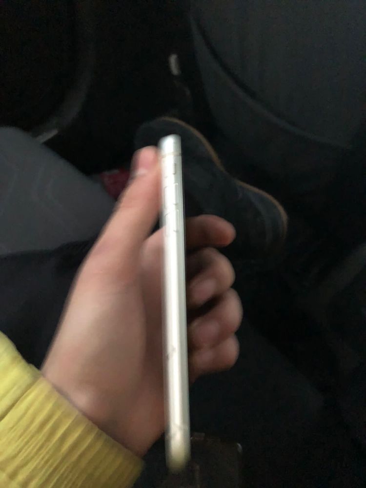 iPhone 11 128 гб 80%