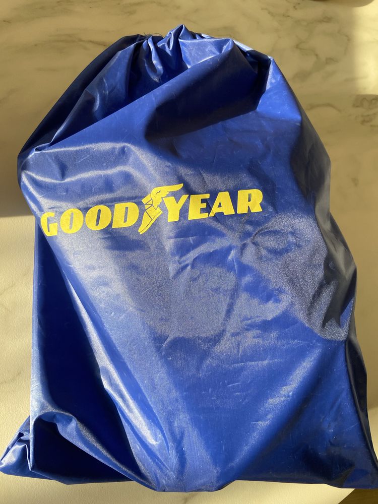 Автомобильный пылесос Goodyear GY-VC-02