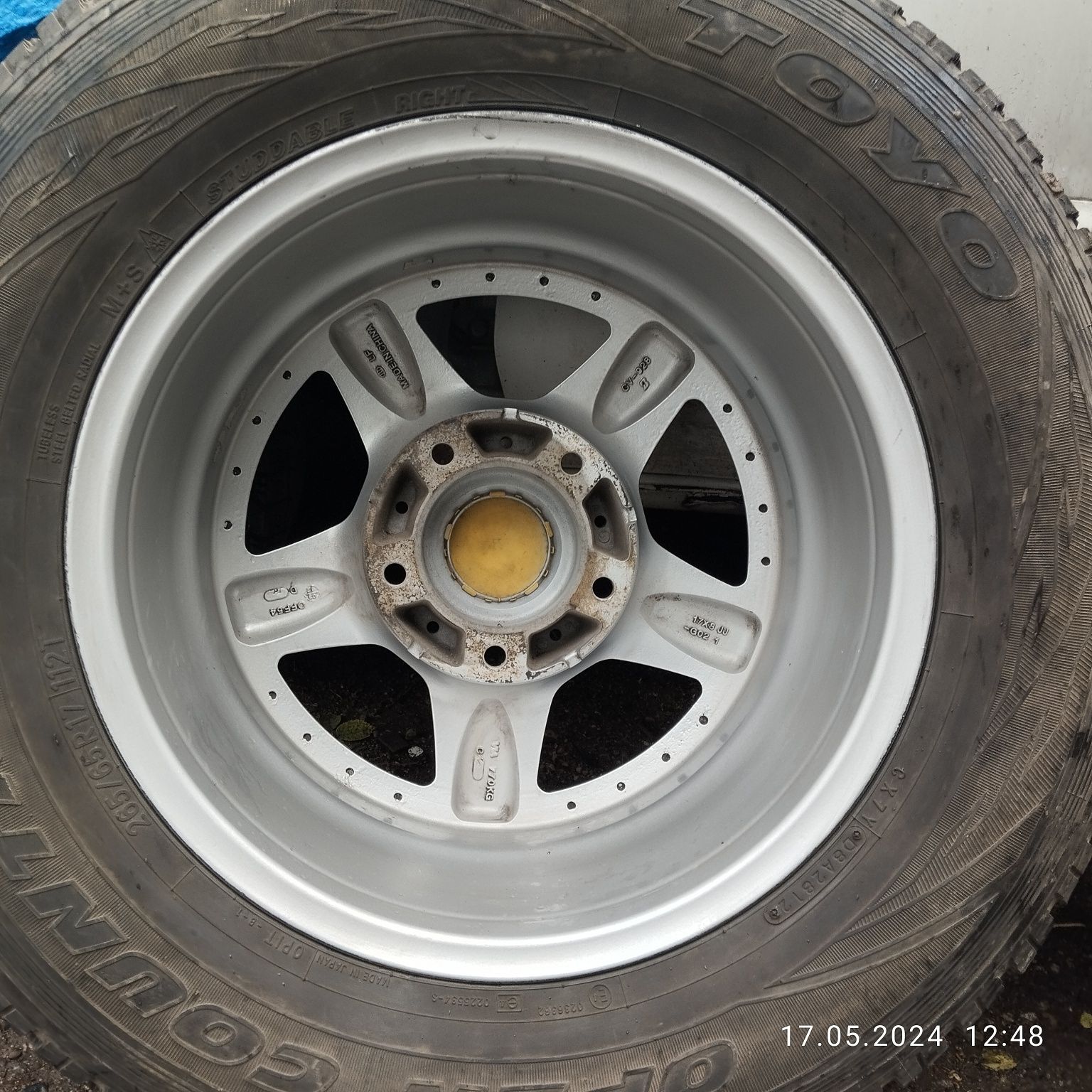 Продам диски  от land cruiser