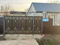 Продам дом в посёлке Чапаево 
Во дворе имеется гараж летний кухня баня