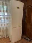 Продам Холодильник LG