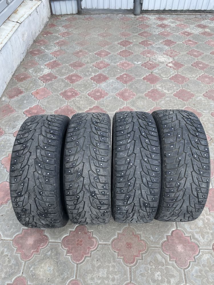 Зимняя резина 225/45/R18 Hankook