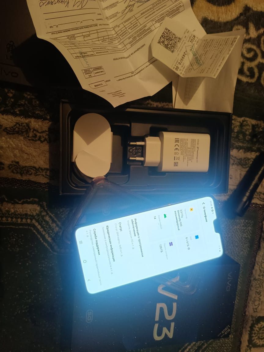 Vivo V 23 8+8_128 gigov.