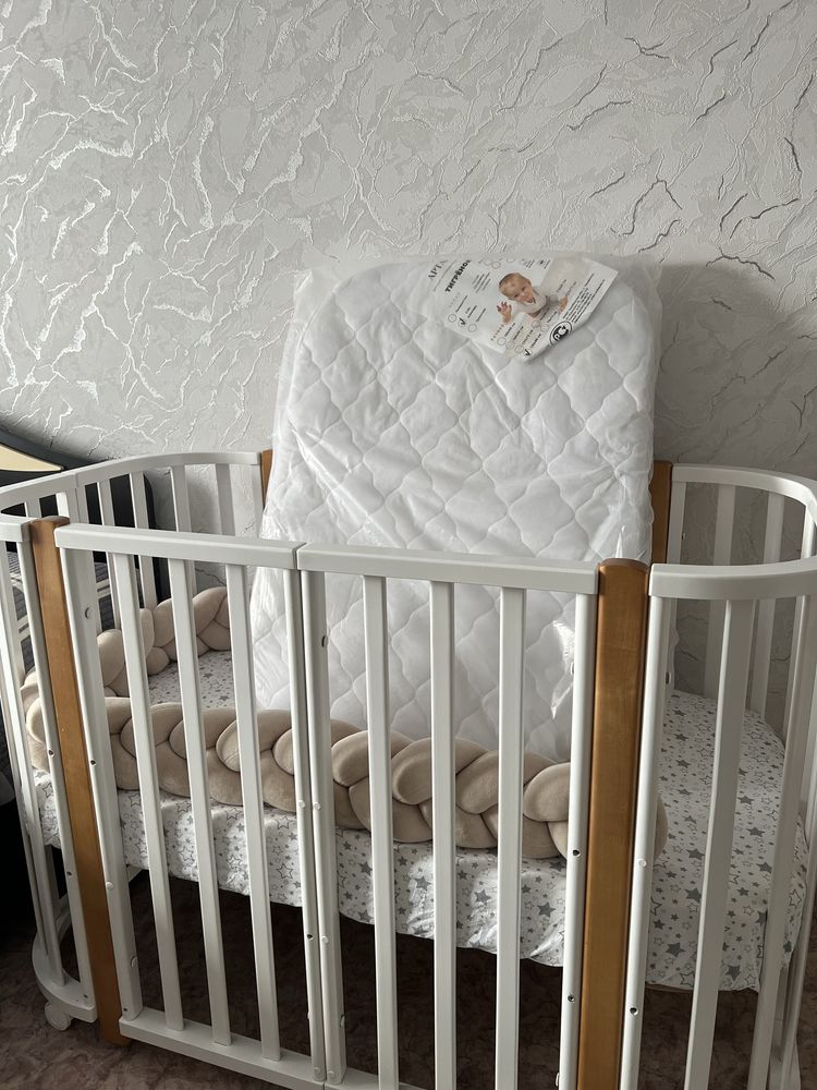 Продам детскую кроватку 3 в 1