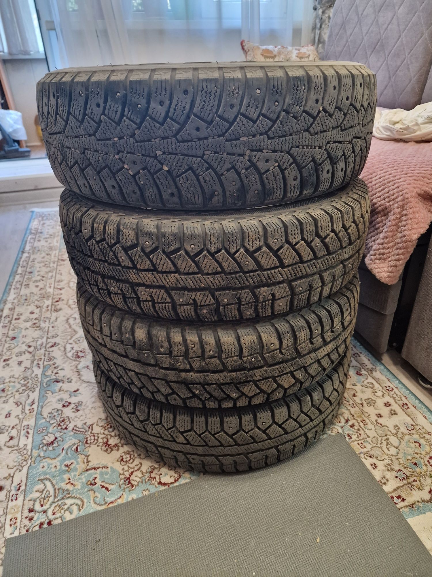 Зимнии шины R13 175/65