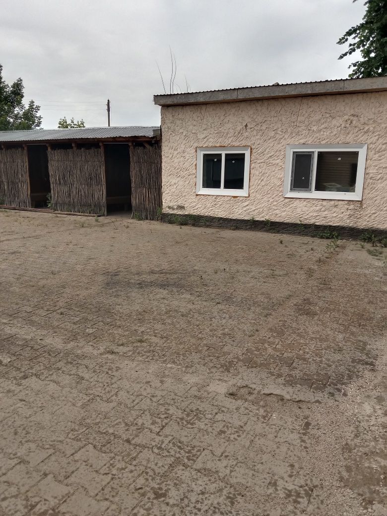 Продам отдельно стоящее здание в Абае под любой вид деятельн