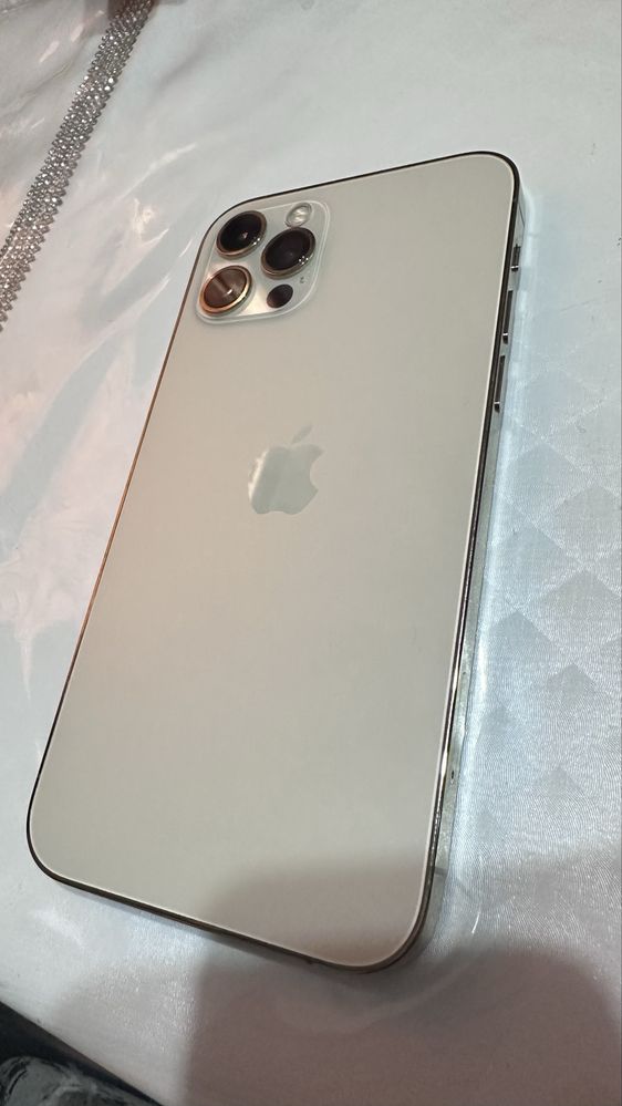 İPhone 12pro ёмкасть 100. продаю срочно