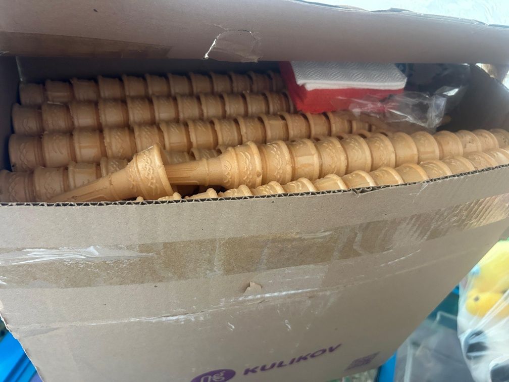 Продам аппарат мороженое