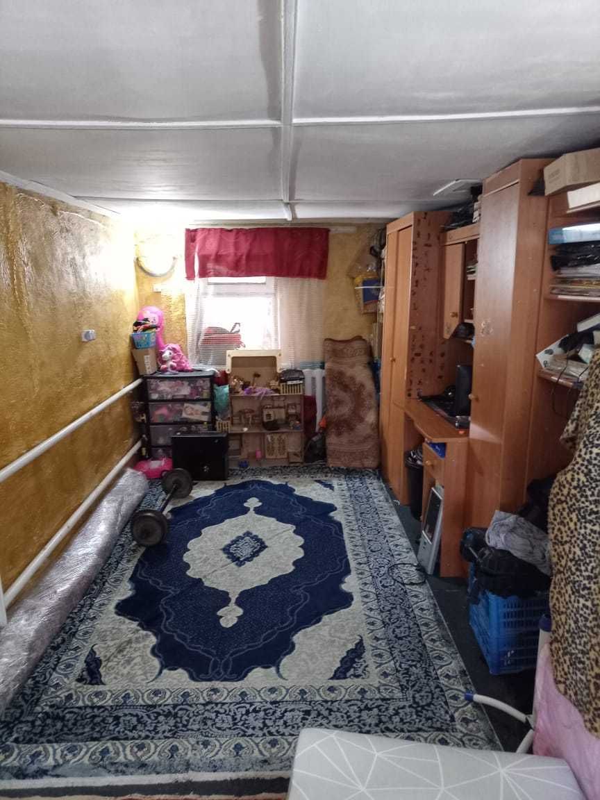 Продам дом с бассейном в центре