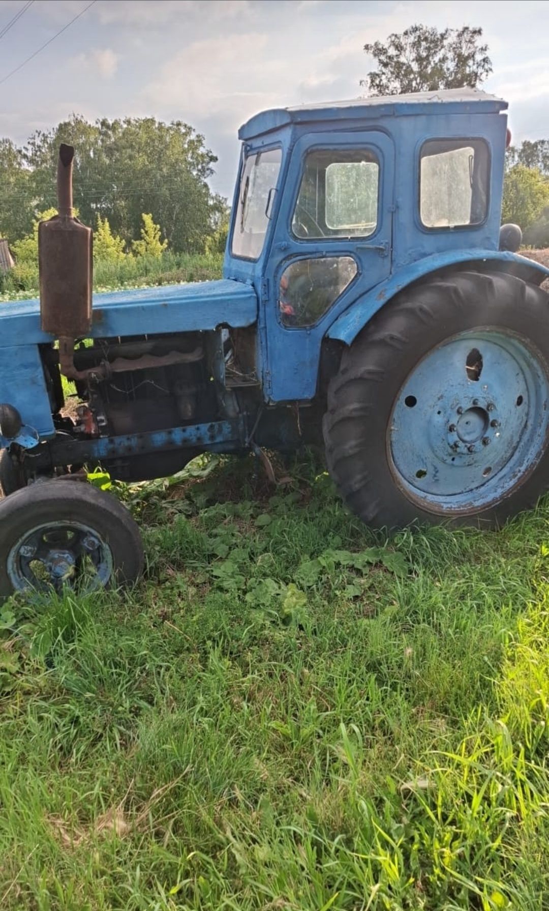 Продам трактор не на ходу