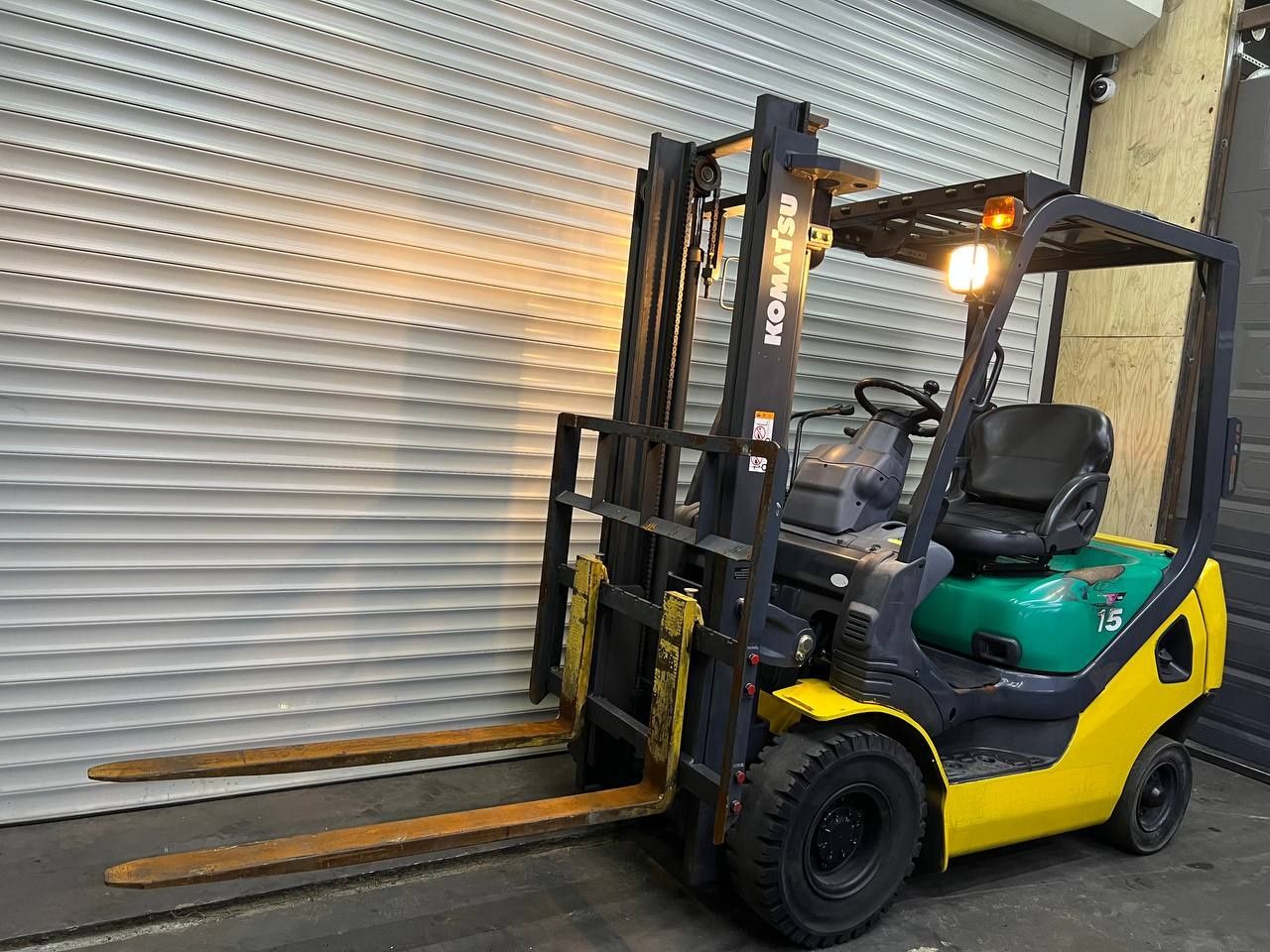 Вилочный Погрузчик 1.5 т Komatsu FG15C-20