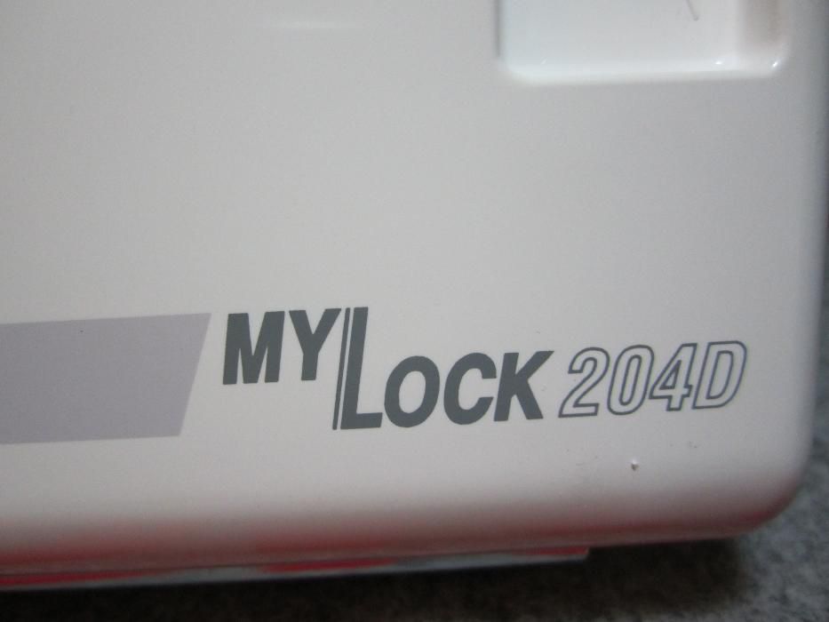 Janome МуLock 204D Оверлок Показываю и обучаю