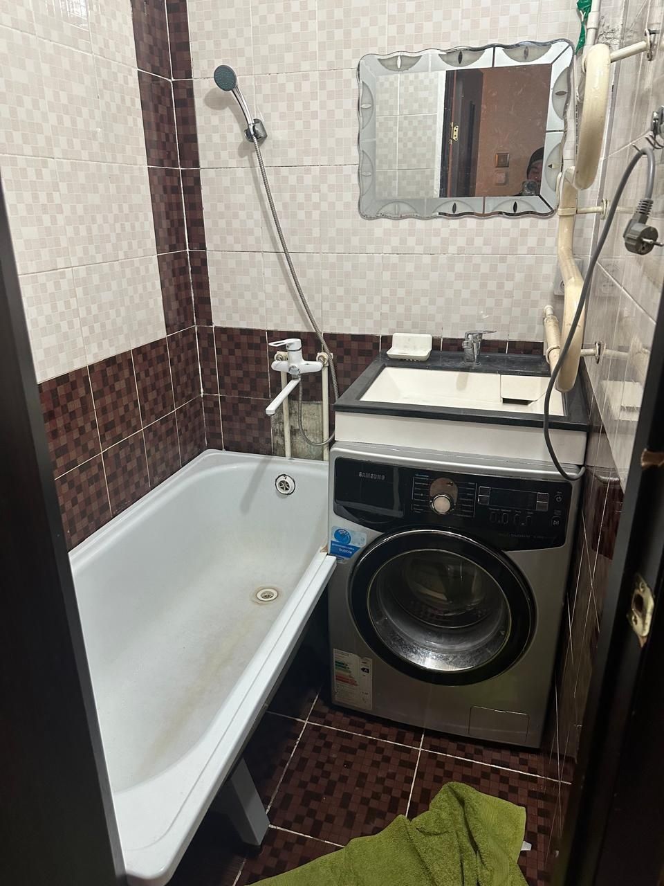 Продаётся 2х комнатная квартира