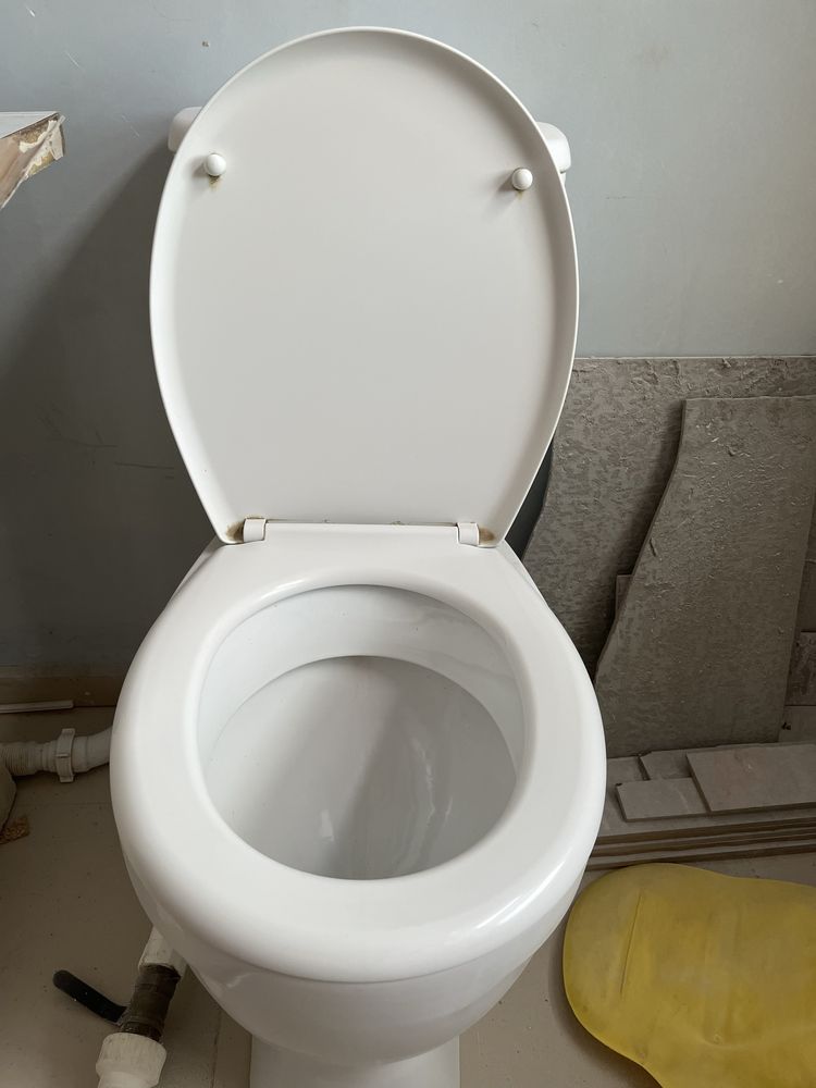 Унитаз             .