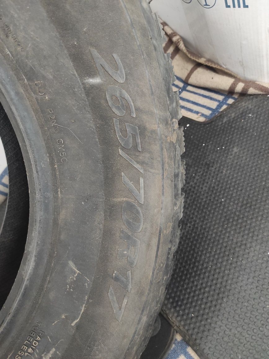 Зимние шины на внедорожник 265/70 R17 115S