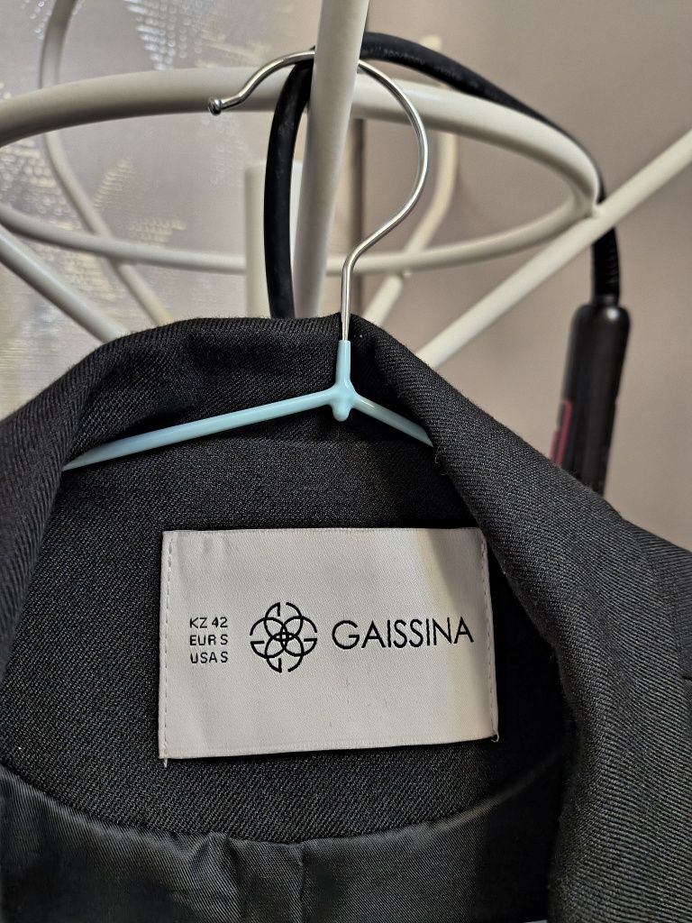 Женский пиджак Gaissina