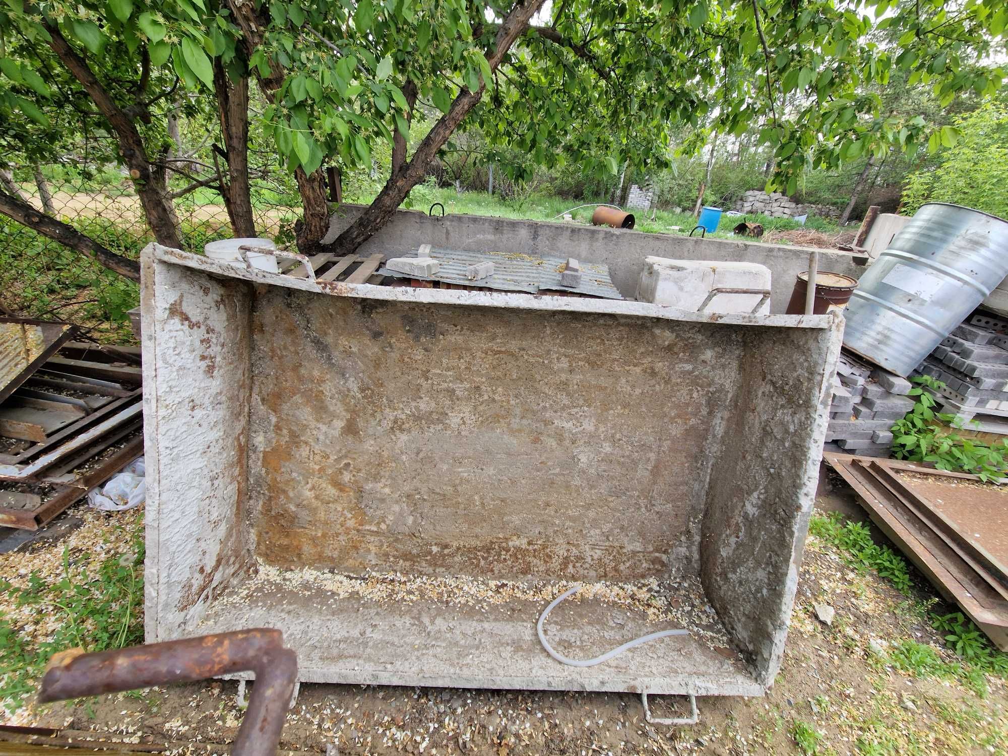Продам чан (бадья) для раствора или воды для стройки. Павлодар.