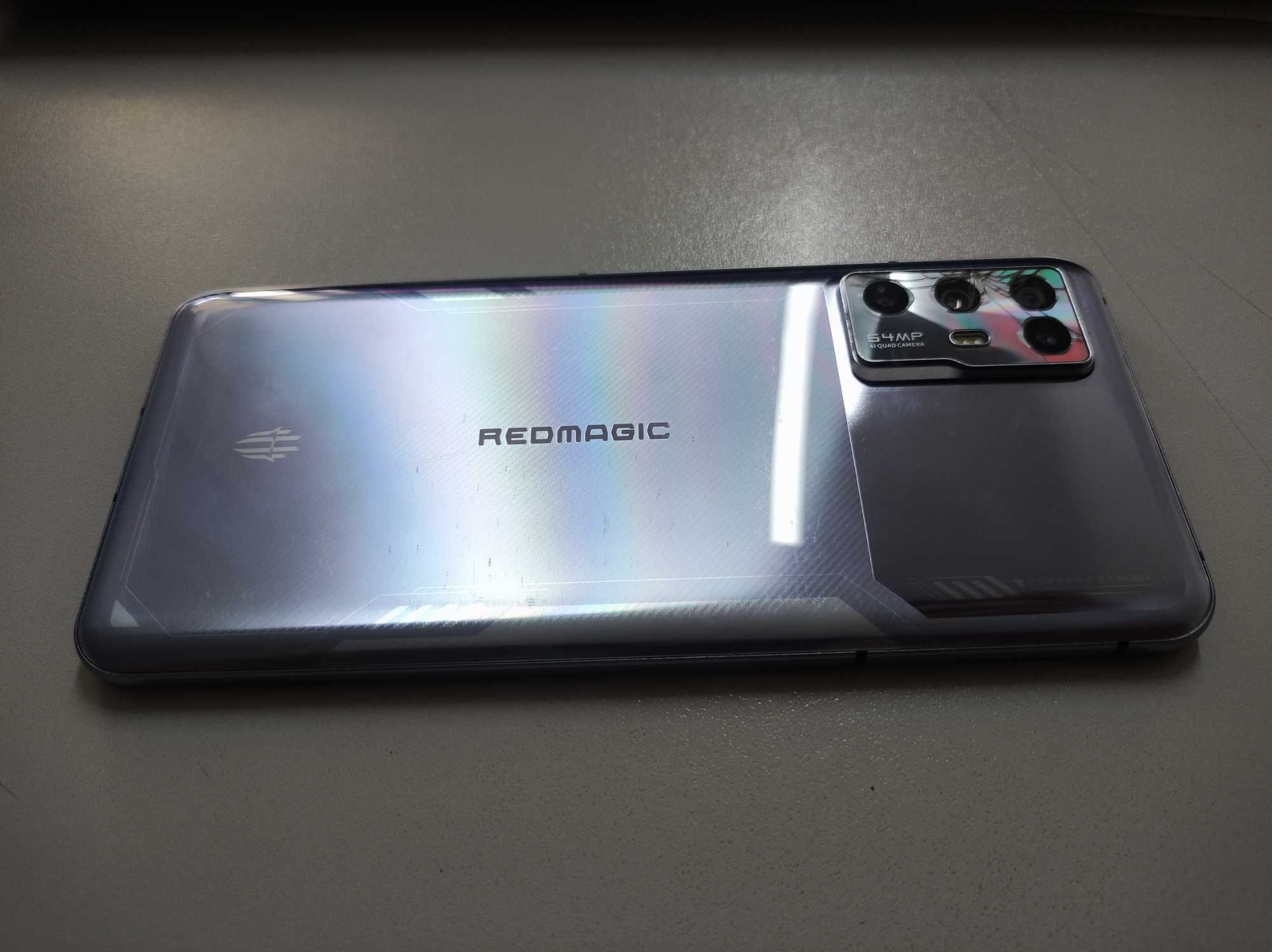 ZTE Nubia Red Magic 6 Racing 256/12, Snapdragon 888