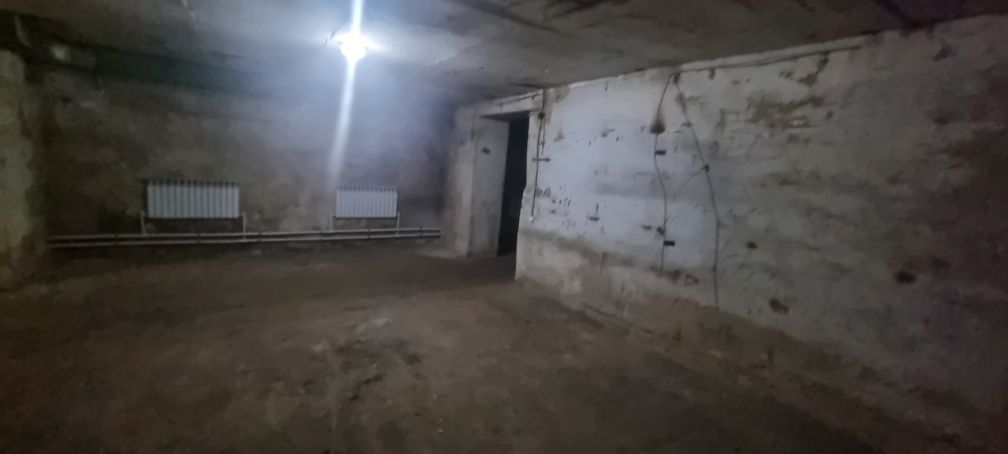 Сдам в аренду тёплое подвальное помещение