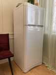 Холодильник INDESIT