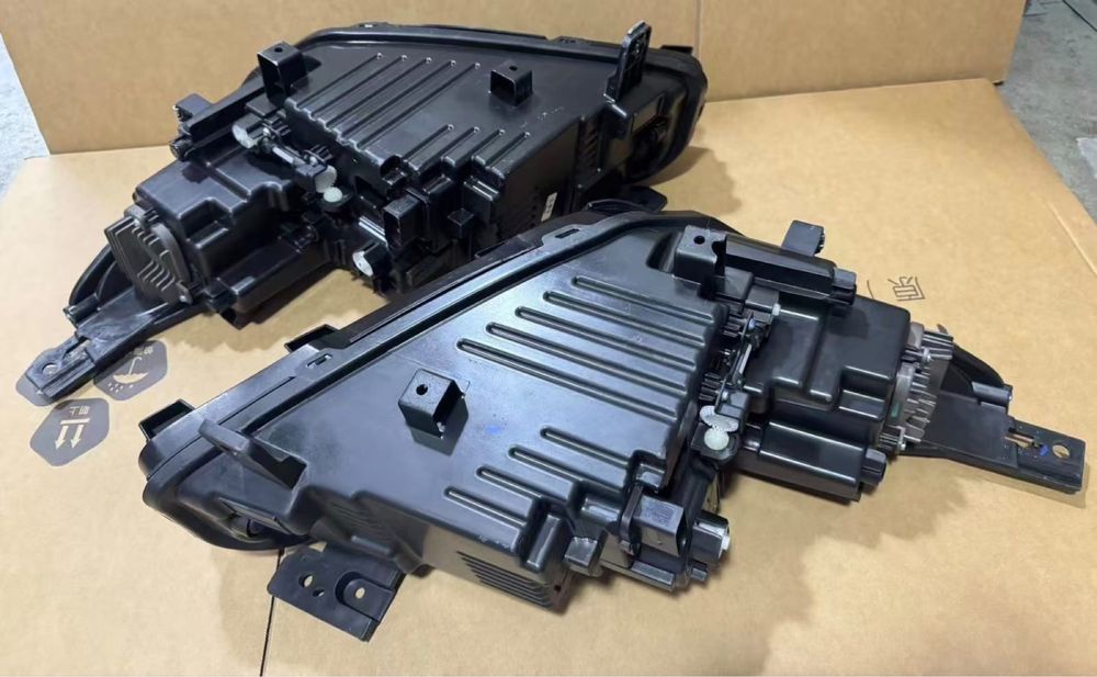 Фары Geely Coolray