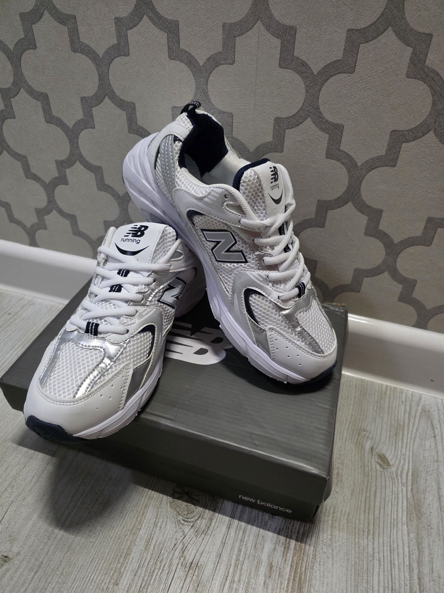 Кроссовки New balance 42 размер