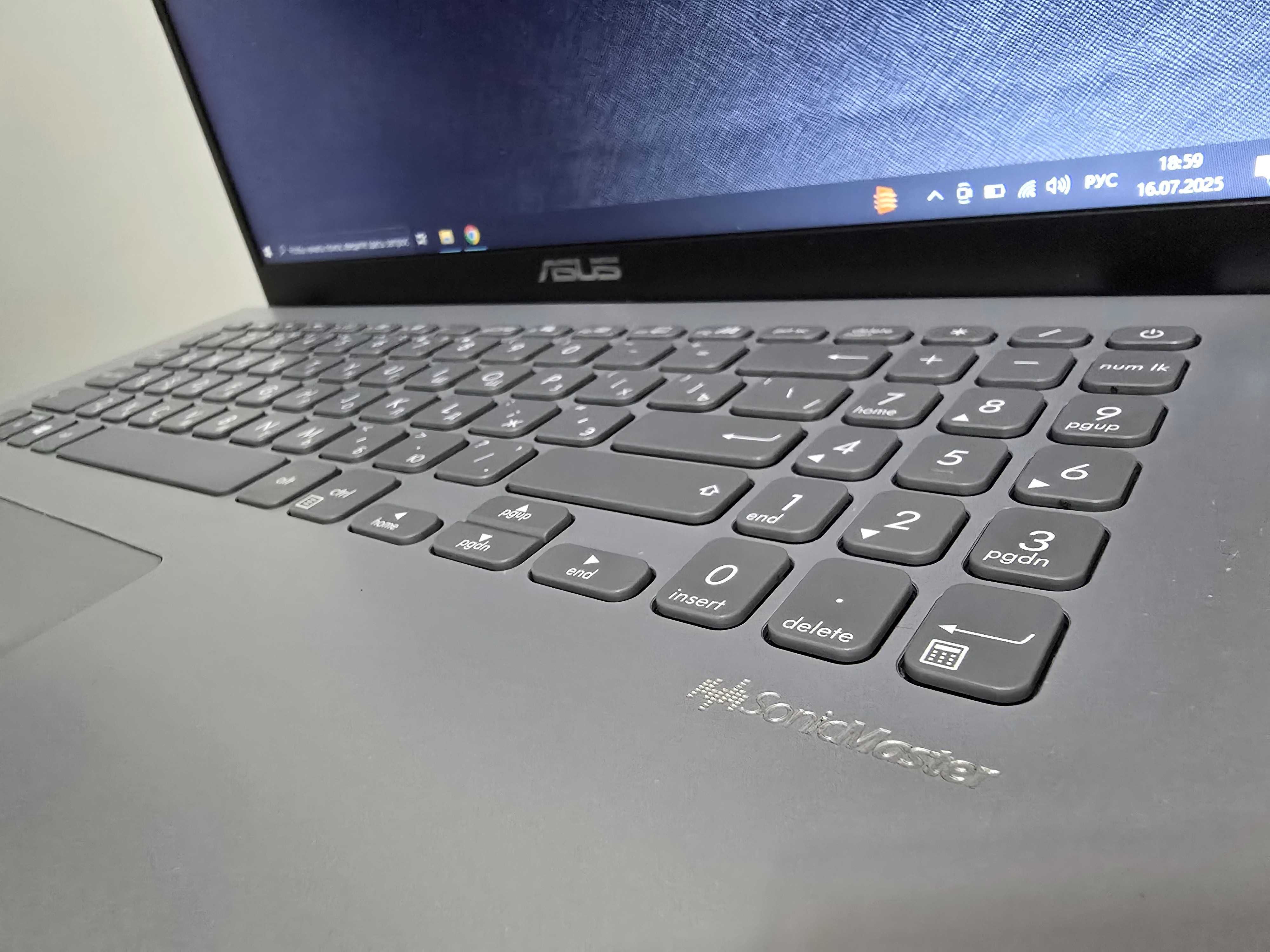 Ноутбук Asus M509D в хорошем состоянии